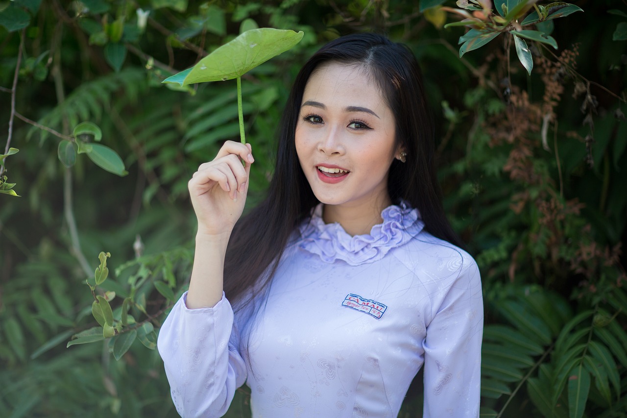明月珰百媚生最新章节，古典与现代魅力的完美交融
