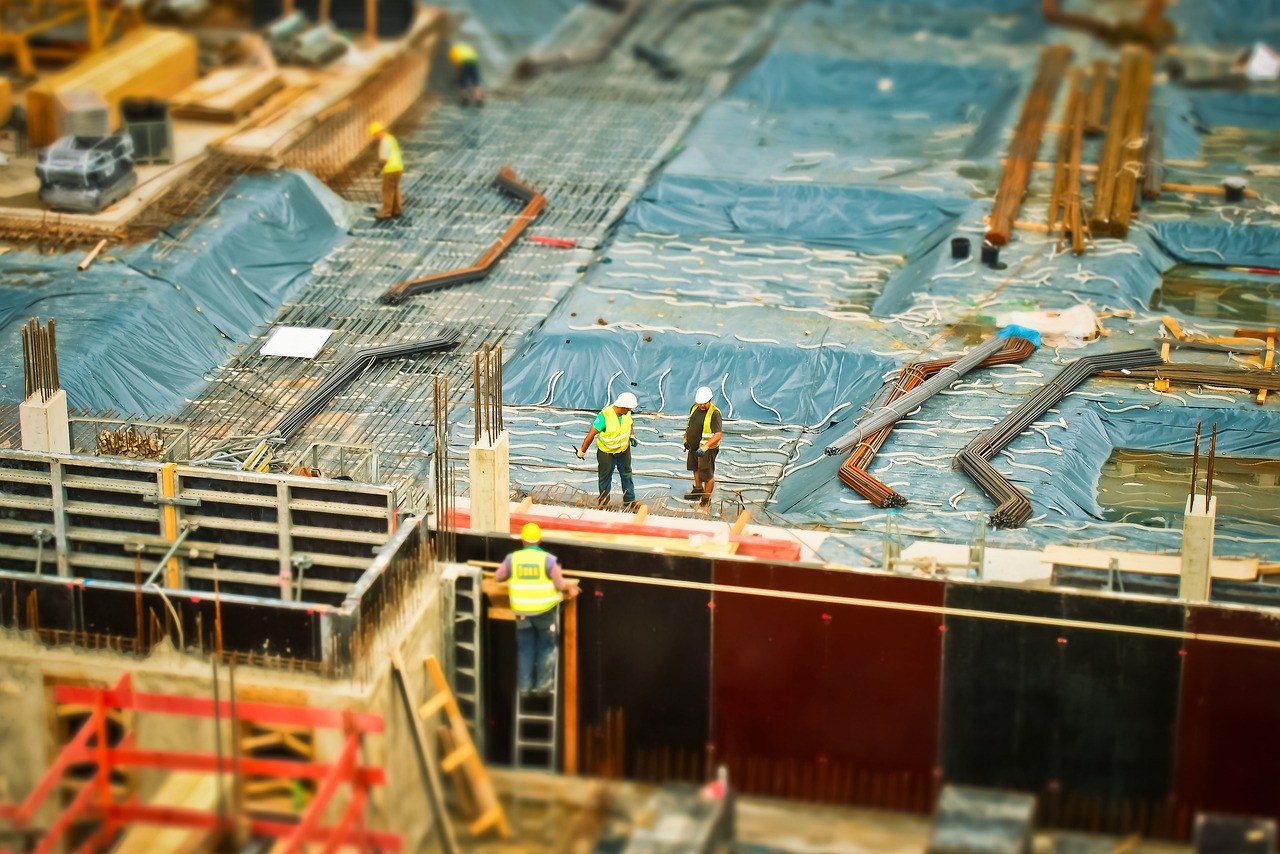 最新申报地铁城市掀起建设热潮，面临挑战与机遇