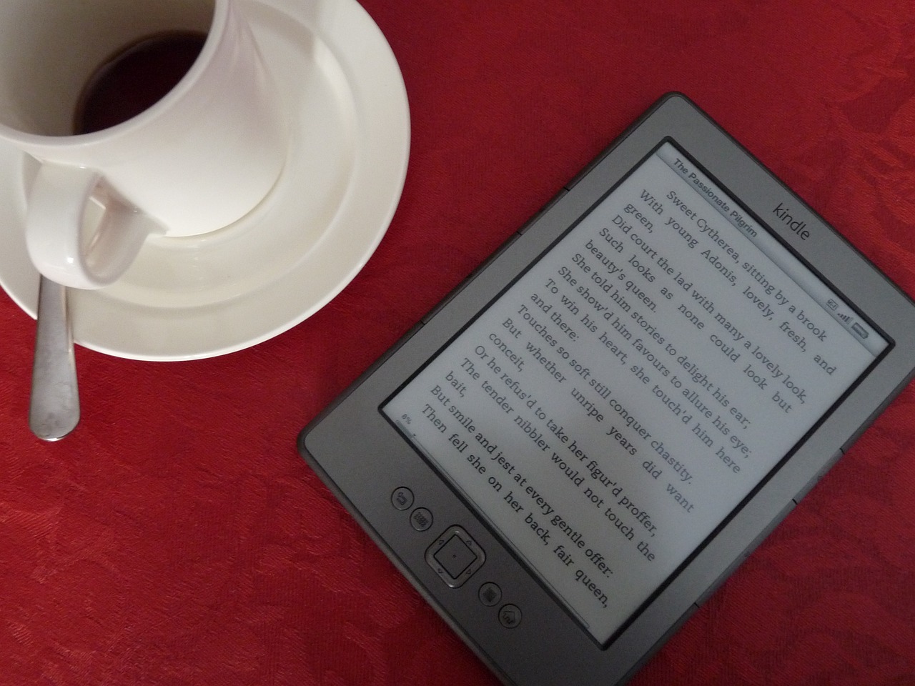Kindle最新款2017，重新定义电子书阅读体验
